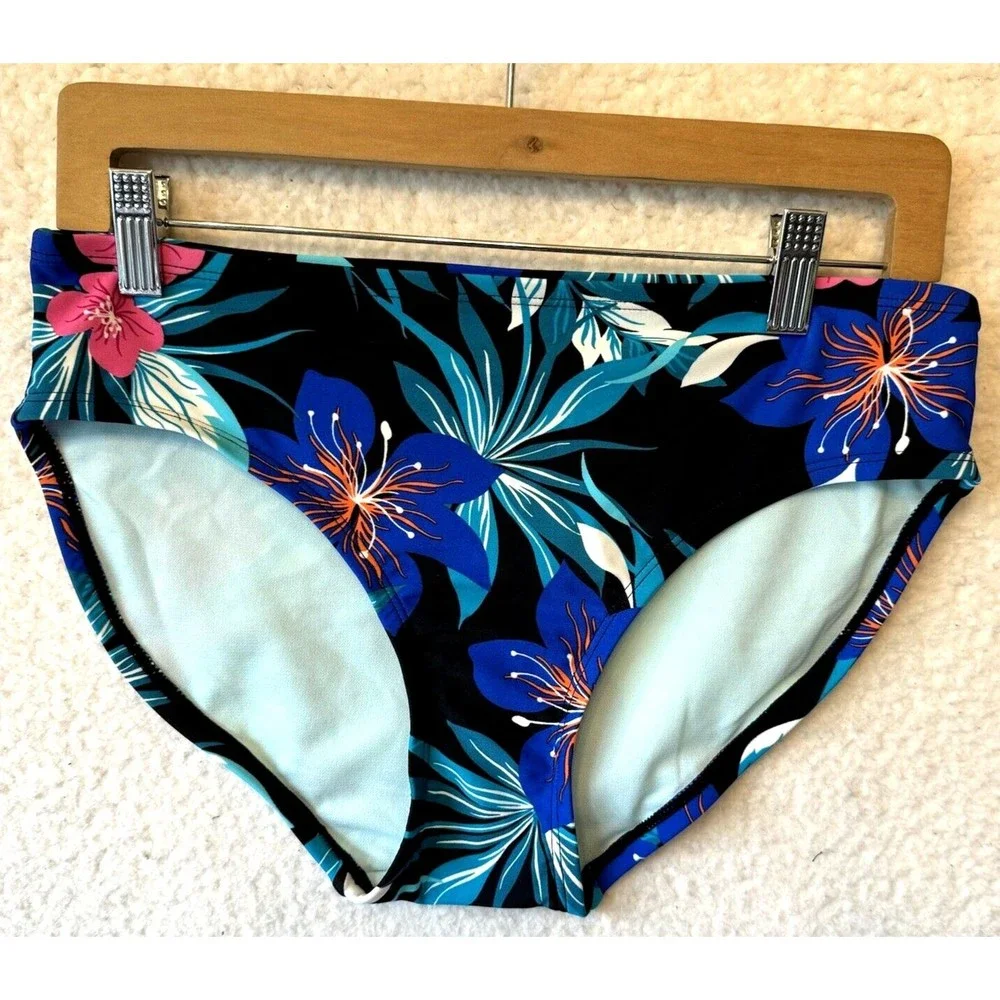 Dick's Sporting Goods Amelia Bikini Bottom Tropic Floral‎ Size Medium
